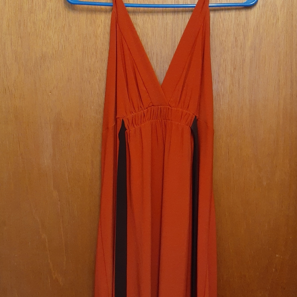 Dress - Picture 2 of 5
